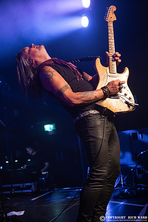 Glenn Hughes