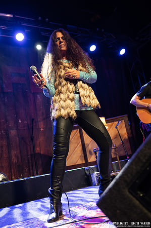 Sari Schorr