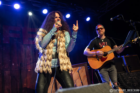 Sari Schorr