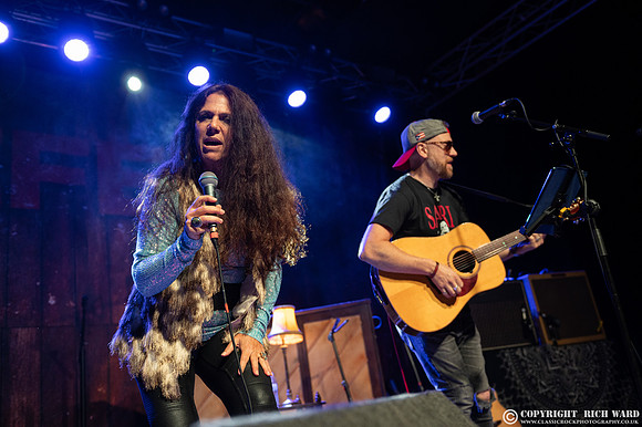 Sari Schorr