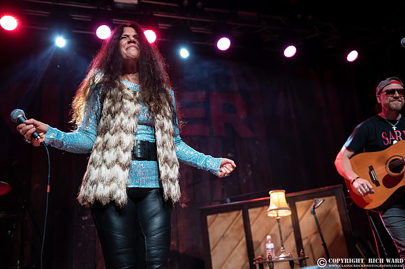 Sari Schorr