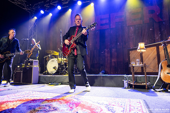 Kiefer Sutherland