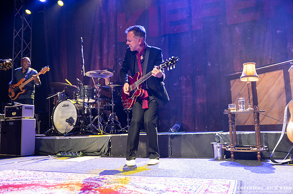 Kiefer Sutherland