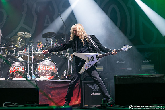 Saxon