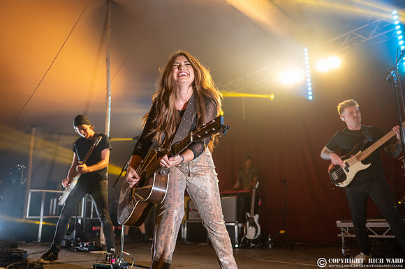 Tenille Townes