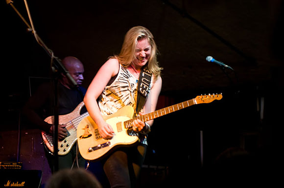 Joanne Shaw Taylor