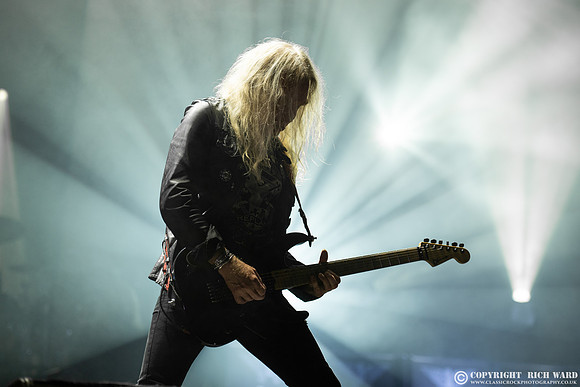 Saxon
