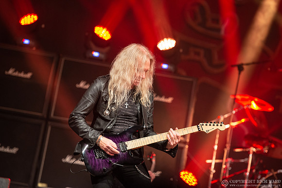 Saxon