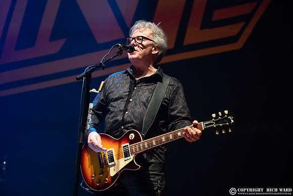 April Wine