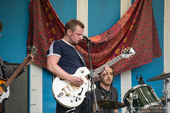 Beaver & The Foghorns