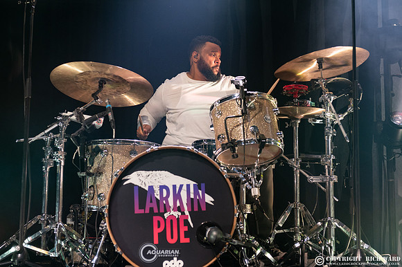 Larkin Poe