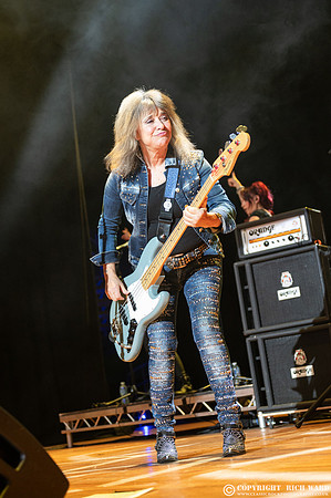 Suzi QUatro