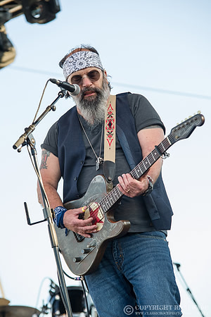 Steve Earle