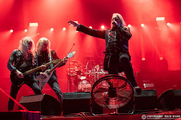 Saxon