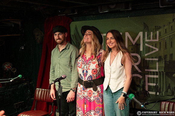 Elles Bailey
