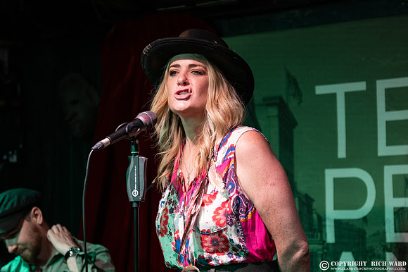 Elles Bailey