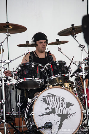 White Raven Down