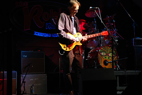 Snowy White