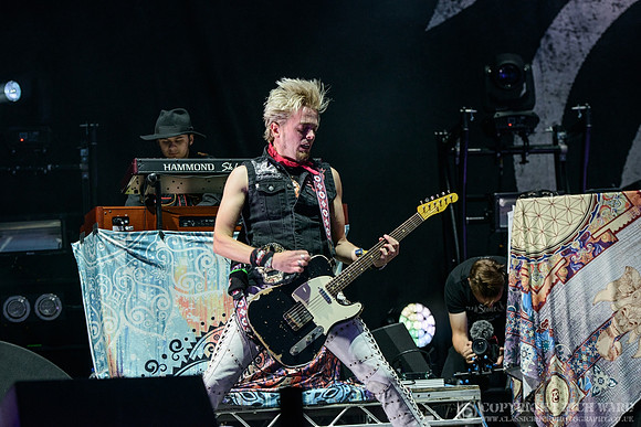 Black Stone Cherry