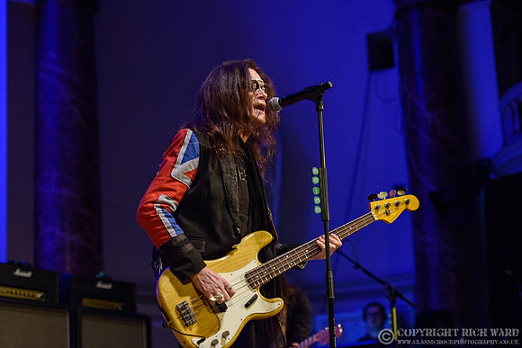 Glenn Hughes