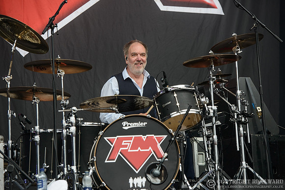 FM