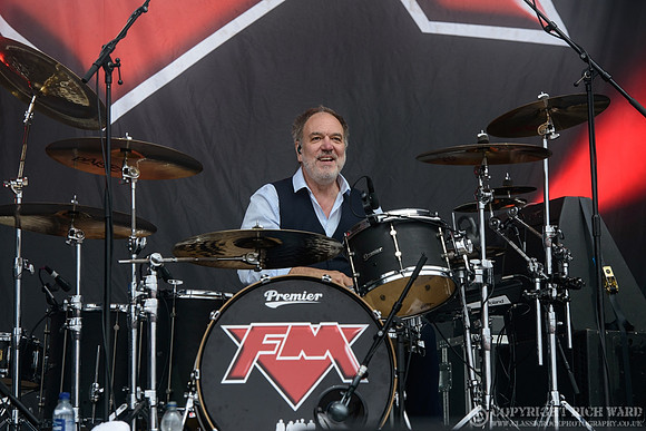FM