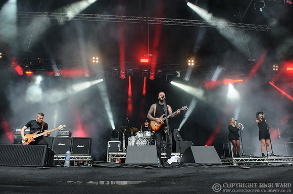 Kris Barras Band