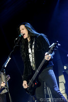 Slash featuring Myles Kennedy & The Conspirators