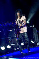 Slash featuring Myles Kennedy & The Conspirators