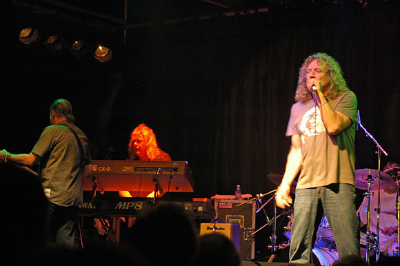 Robert Plant & The Honeydrippers