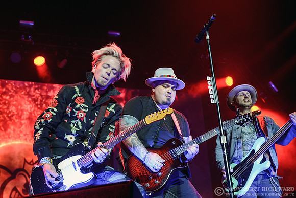 Black Stone Cherry