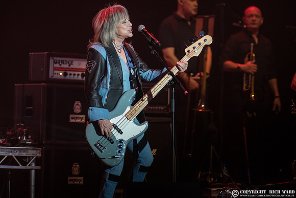 Suzi Quatro