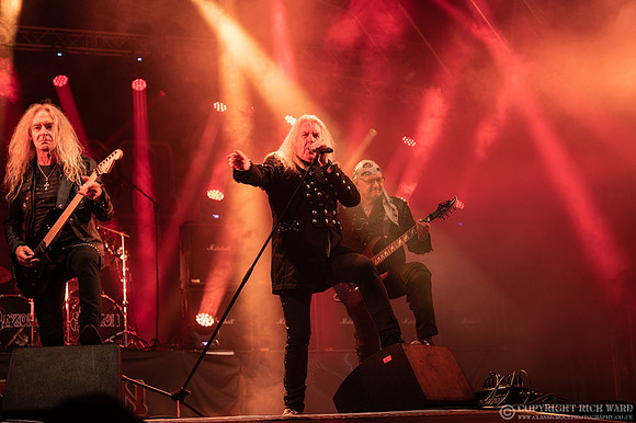 Saxon