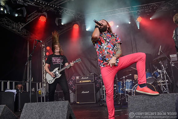 Massive Wagons