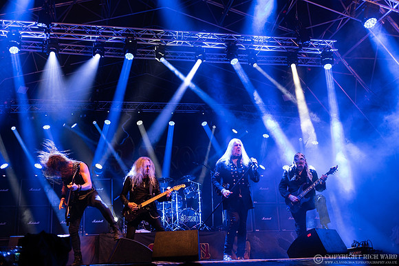Saxon