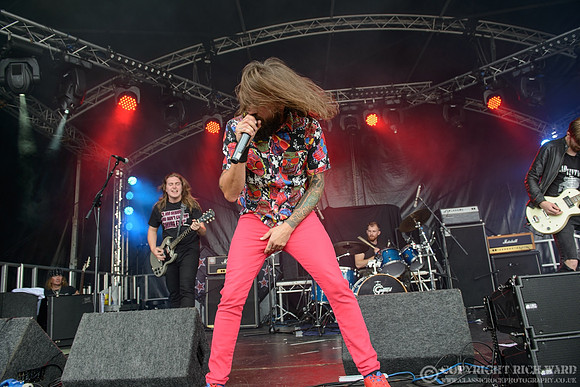 Massive Wagons