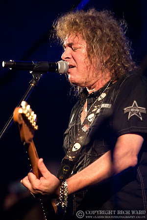Y&T