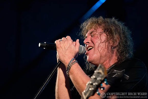 Y&T