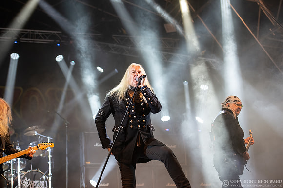 Saxon