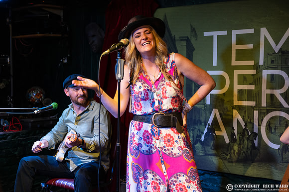 Elles Bailey