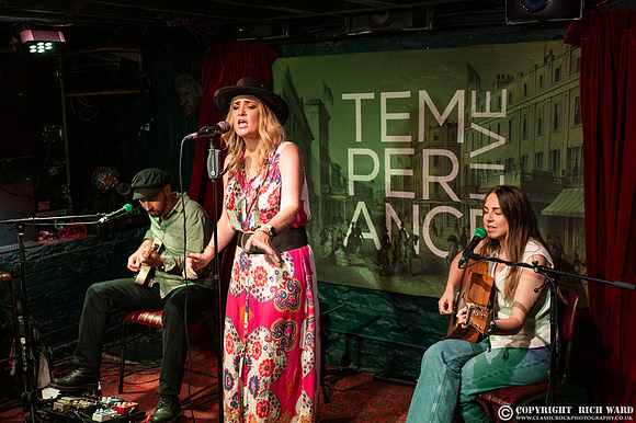 Elles Bailey