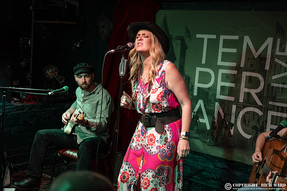 Elles Bailey