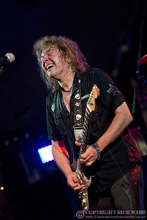 Y&T