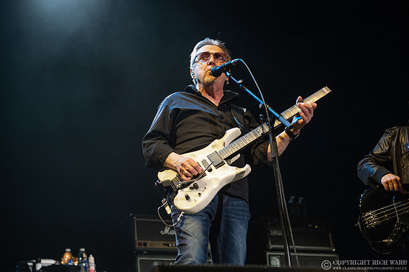 Blue Oyster Cult