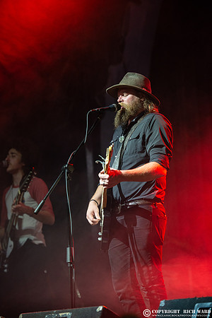 Robert Jon & The Wreck