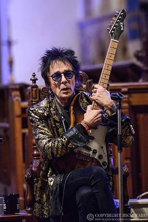 Earl Slick