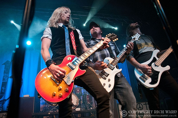 Black Stone Cherry