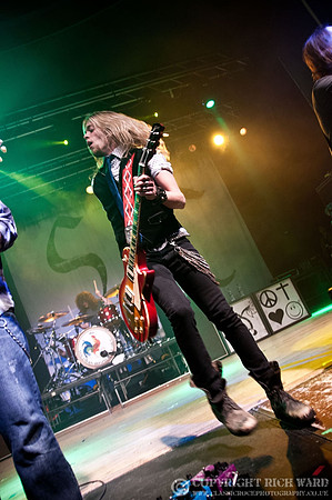 Black Stone Cherry