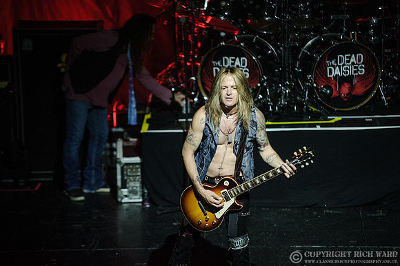 Dead Daisies