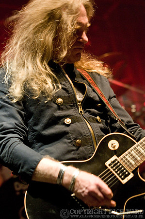 Saxon